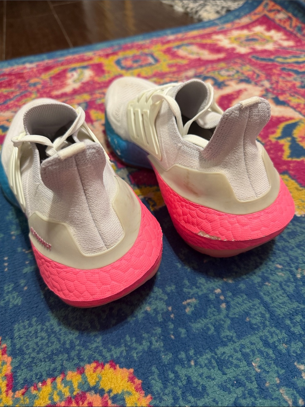 Adidas Ultraboost 22 White Gradient Womens size 8 tennis shoes pink blue - Picture 6 of 9